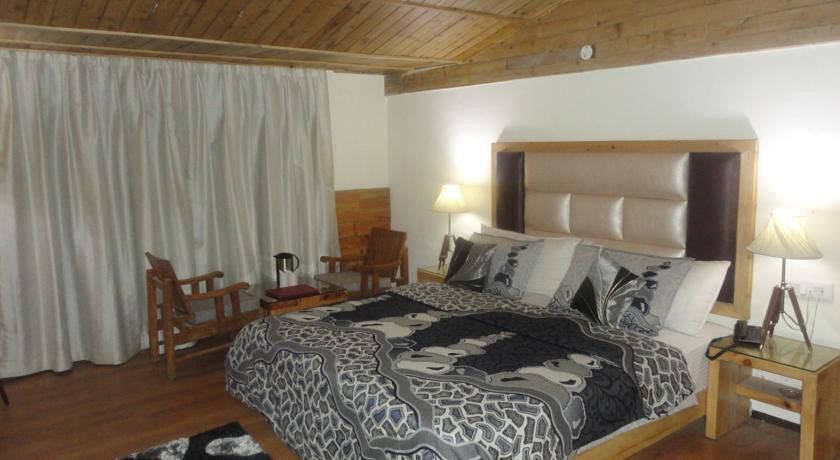 Swiss Wood Hotel Manāli Exteriör bild